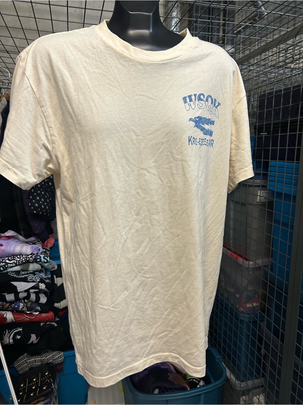 Stranger things Target 🎯 rekease WSQK SQUAWK unisex Cream Graphic Men's T-Shirt - Picture 2 of 10